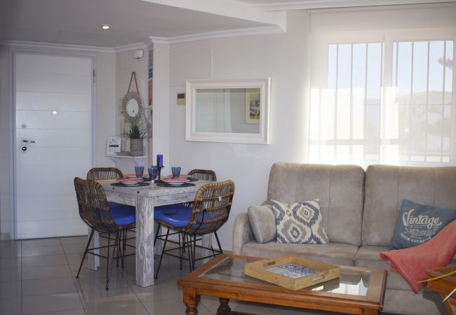 Apartamento en Denia - Anacasa Atico Mar Roja Medina Molins AT2201