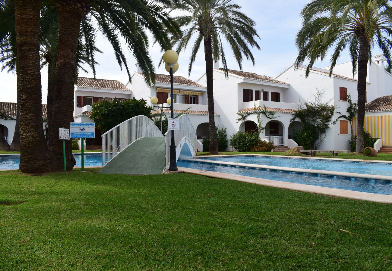 Casa adosada en Denia - La Escala Mar Jonica AD3204