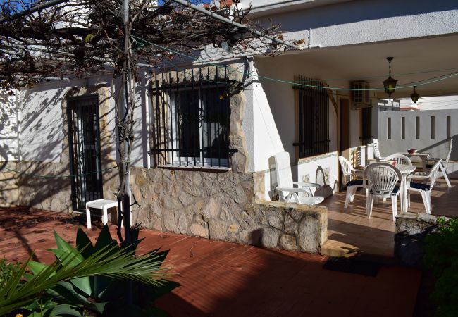 Villa en Oliva - Anacasa Villa Faig Playa Burguera Terranova CH2500  Villa en Oliva - Anacasa Villa Faig Playa Burguera Terranova CH2500