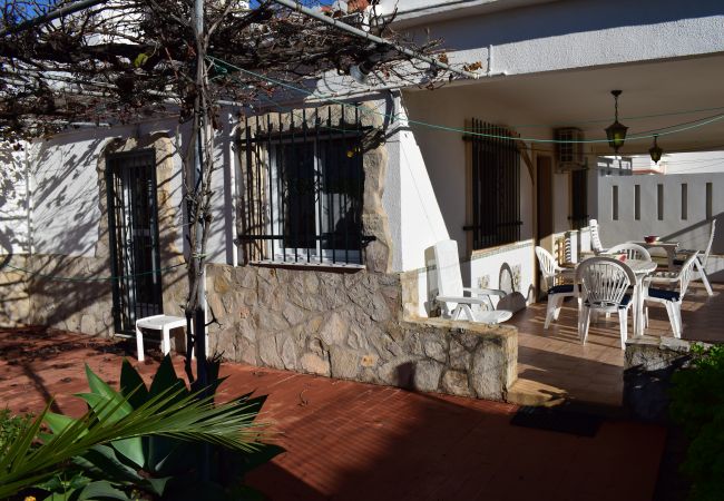 Villa en Oliva - Anacasa Villa Faig Playa Burguera Terranova CH2500 