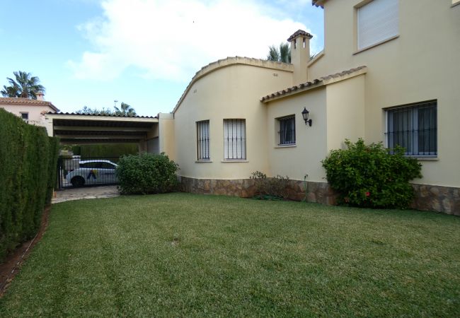 Villa en Oliva - Anacasa Villa Kandinski Oliva Nova Golf MET CH103  Villa en Oliva - Anacasa Villa Kandinski Oliva Nova Golf MET CH103