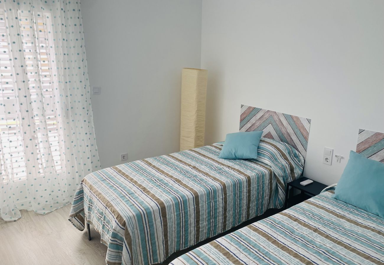 Apartamento en Oliva - San Fernando Roderic Osona MET AP5144