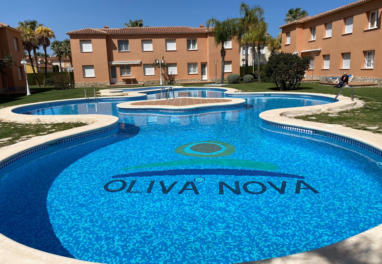 Apartamento en Oliva - Oliva Nova Golf Club Sevilla III MET AP680