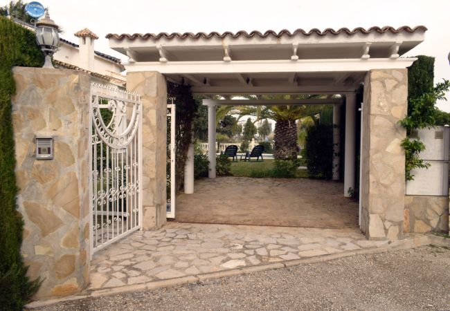 Villa en Oliva - Anacasa Oliva Nova MET CH1100 Villa en Oliva - Anacasa Oliva Nova MET CH1100
