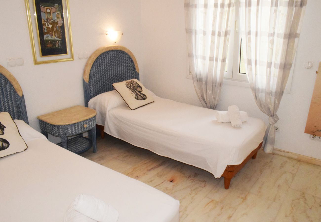 Villa en Oliva - Anacasa Oliva Nova MET CH1100