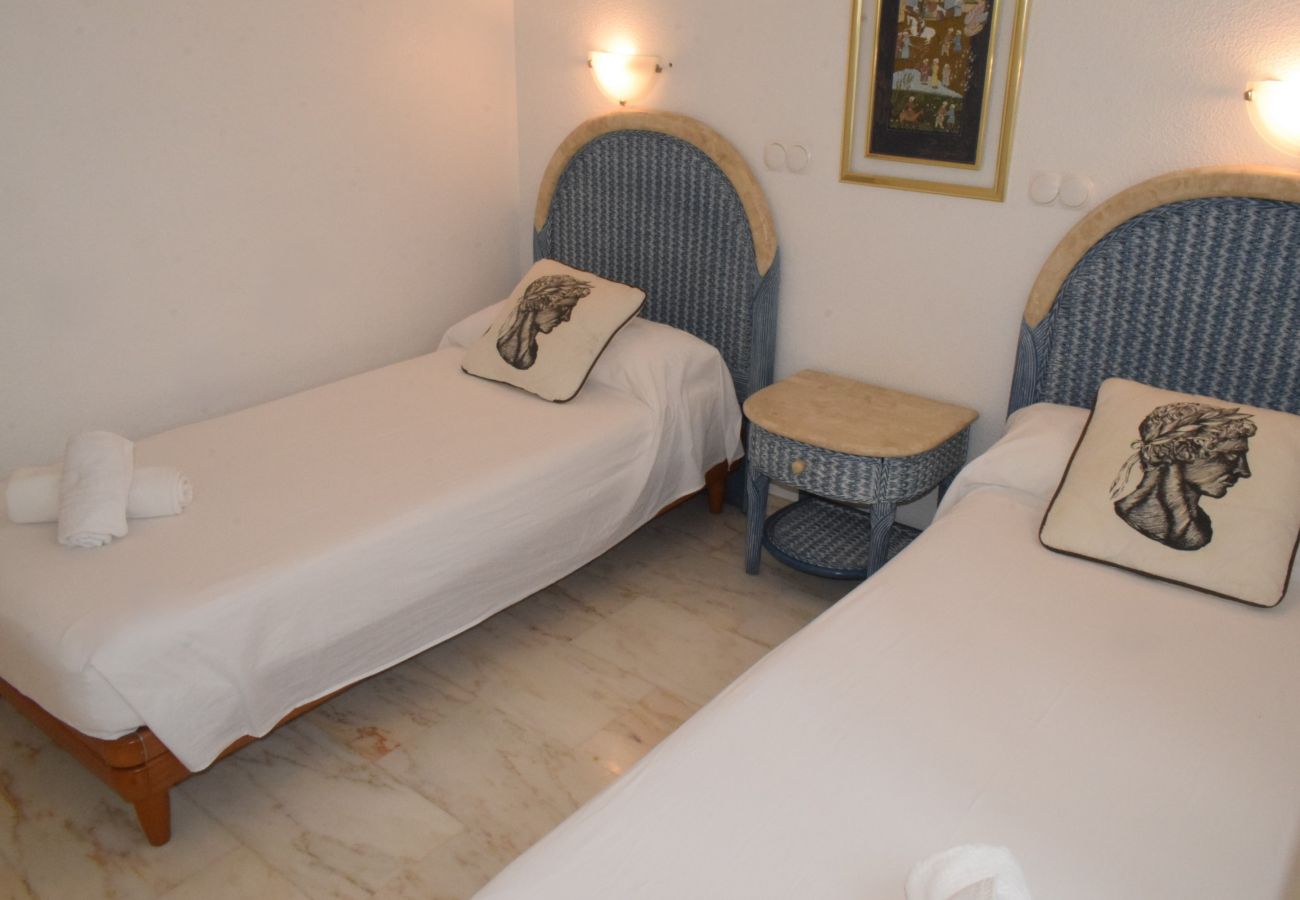 Villa en Oliva - Anacasa Oliva Nova MET CH1100