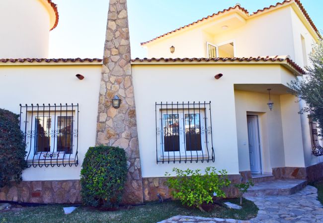 Villa en Oliva - Anacasa Villa Renoir Oliva Nova CH1015 Villa en Oliva - Anacasa Villa Renoir Oliva Nova CH1015