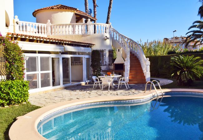 Villa en Oliva - Anacasa Villa Renoir Oliva Nova CH1015 Villa en Oliva - Anacasa Villa Renoir Oliva Nova CH1015