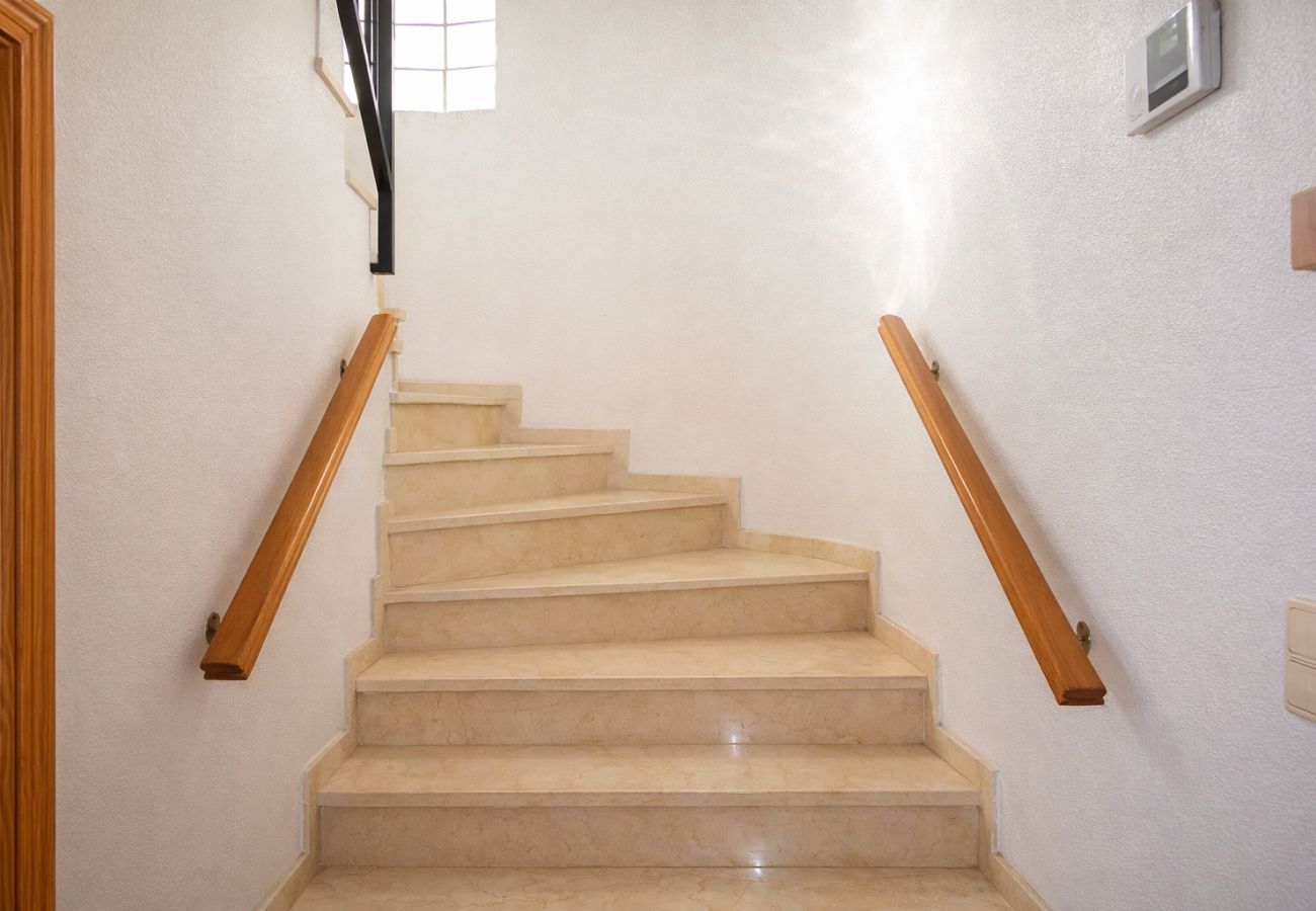 Villa en Oliva - Anacasa Gaudi Oliva Nova CH1200