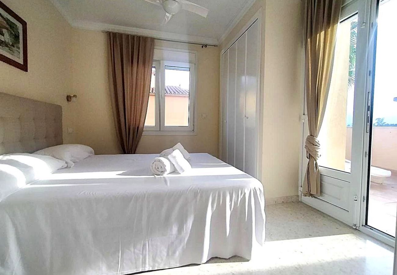 Casa adosada en Oliva - Anacasa Malibu MET Oliva Nova AD1600