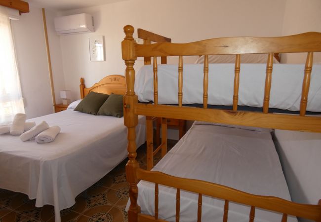 House in Oliva - Anacasa Bassetes Playa San Fernando CA550  House in Oliva - Anacasa Bassetes Playa San Fernando CA550