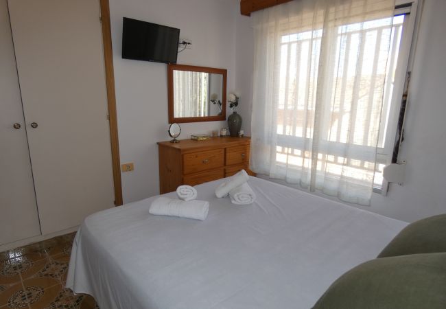 House in Oliva - Anacasa Bassetes Playa San Fernando CA550  House in Oliva - Anacasa Bassetes Playa San Fernando CA550