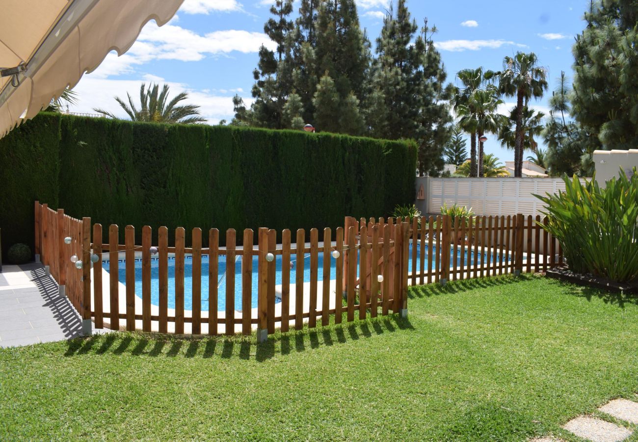 Chalet in Denia - Villa Denia Piscina Els Poblets CH4302 