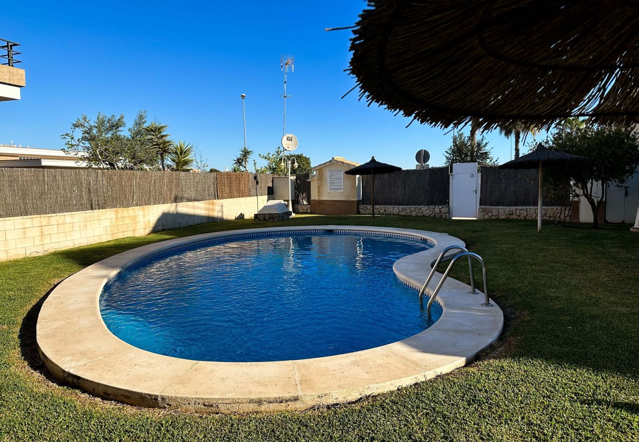 Townhouse in Oliva - Anacasa Las Palmeras Oliva Nova Golf - MET AD1202