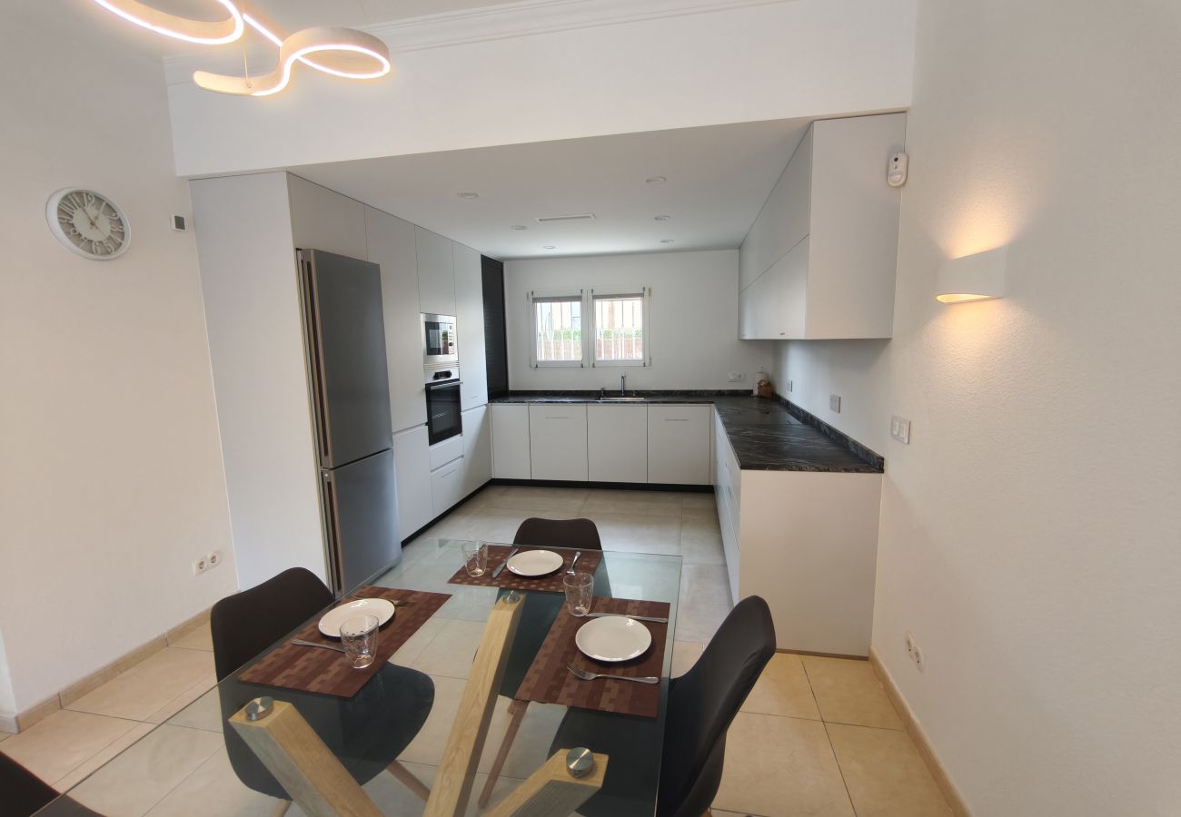Terraced House in Oliva - Anacasa Las Palmeras Oliva Nova Golf MET AD1202