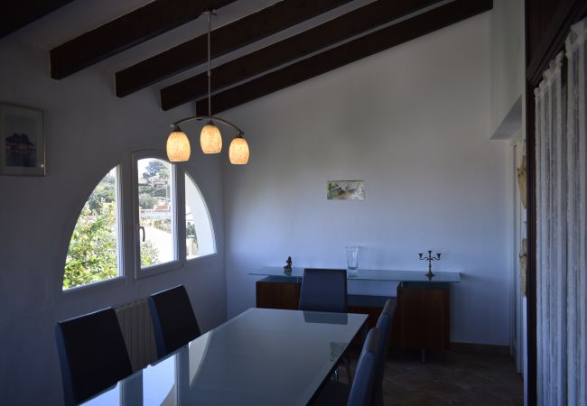 Villa in Denia - Anacasa Villa con piscina Montgo Denia CH3215 Villa in Denia - Anacasa Villa con piscina Montgo Denia CH3215