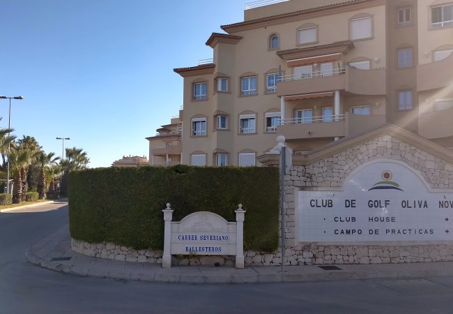 Apartment in Oliva - Anacasa Atico MET Oliva Nova Golf AT1403