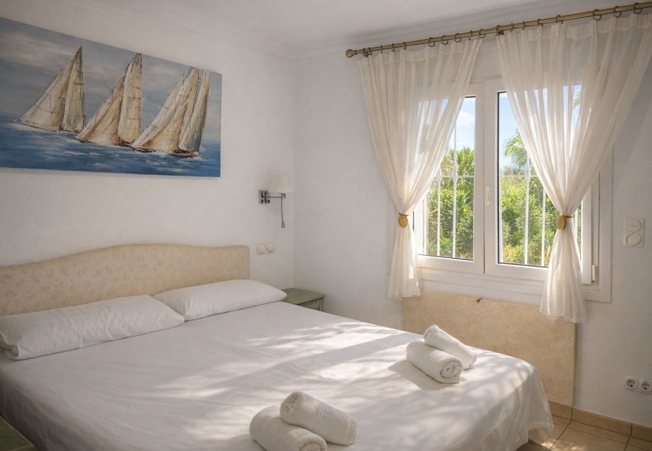 Villa in Oliva - Anacasa Murillo Oliva Nova Golf MET CH1600