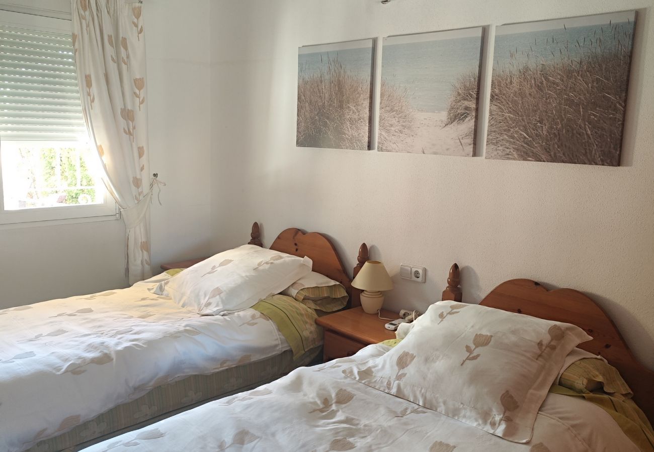 Chalet in Oliva - Anacasa Gaudi Oliva Nova CH1200