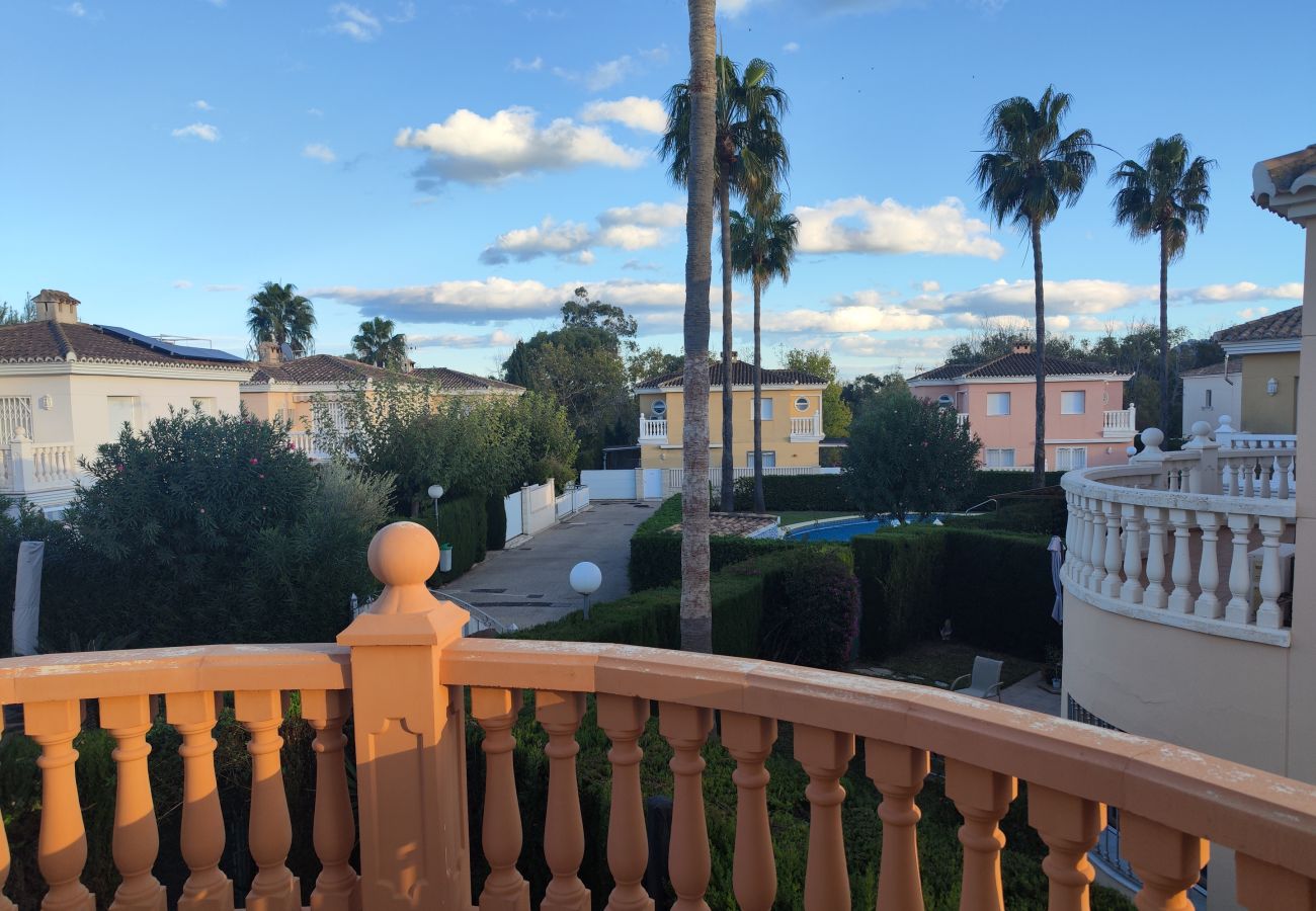 Chalet in Oliva - Anacasa Gaudi Oliva Nova CH1200