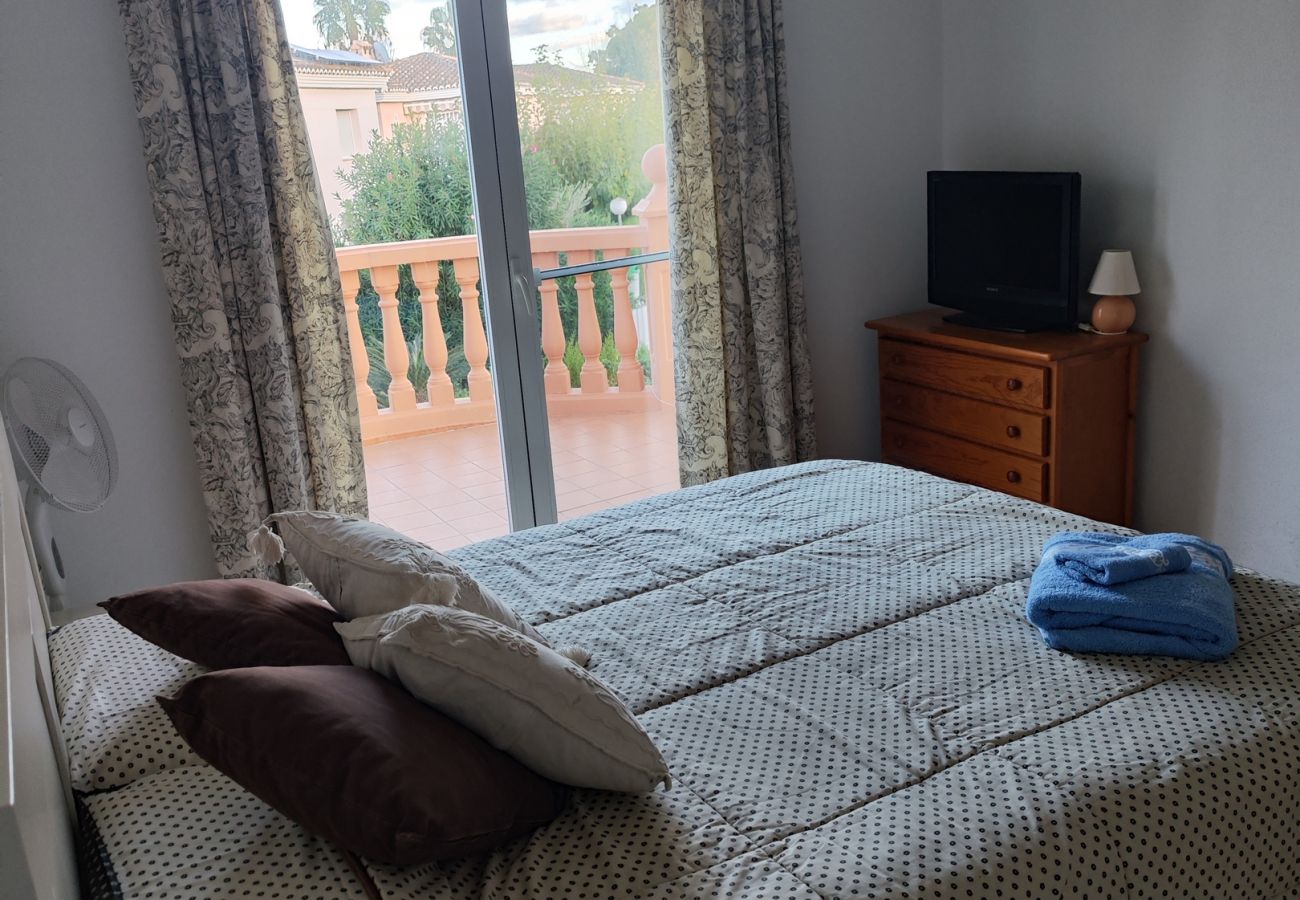 Chalet in Oliva - Anacasa Gaudi Oliva Nova CH1200