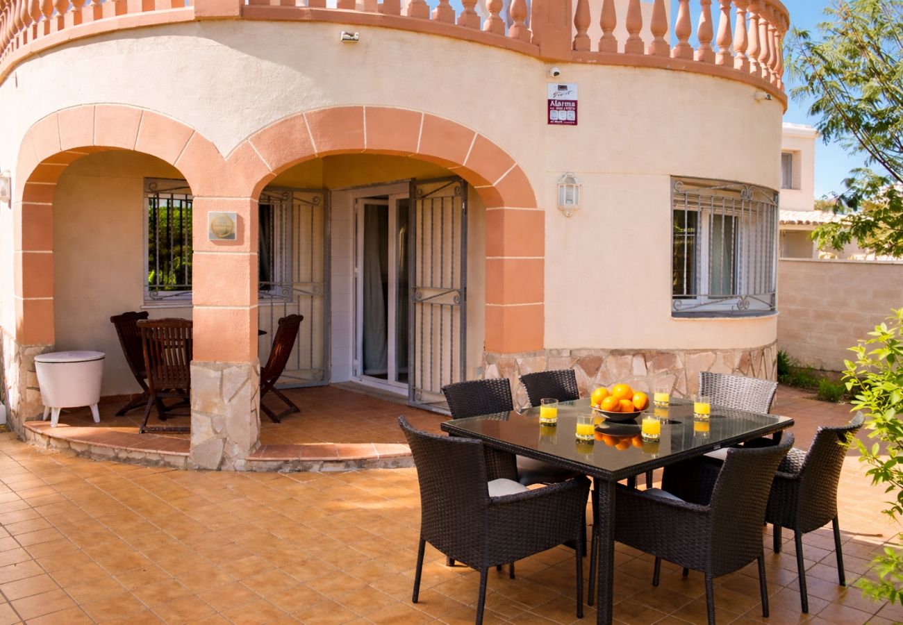 Villa in Oliva - Anacasa Gaudi Oliva Nova CH1200