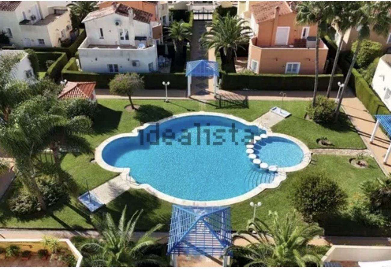 Terraced House in Oliva - Anacasa Malibu MET Oliva Nova AD1600