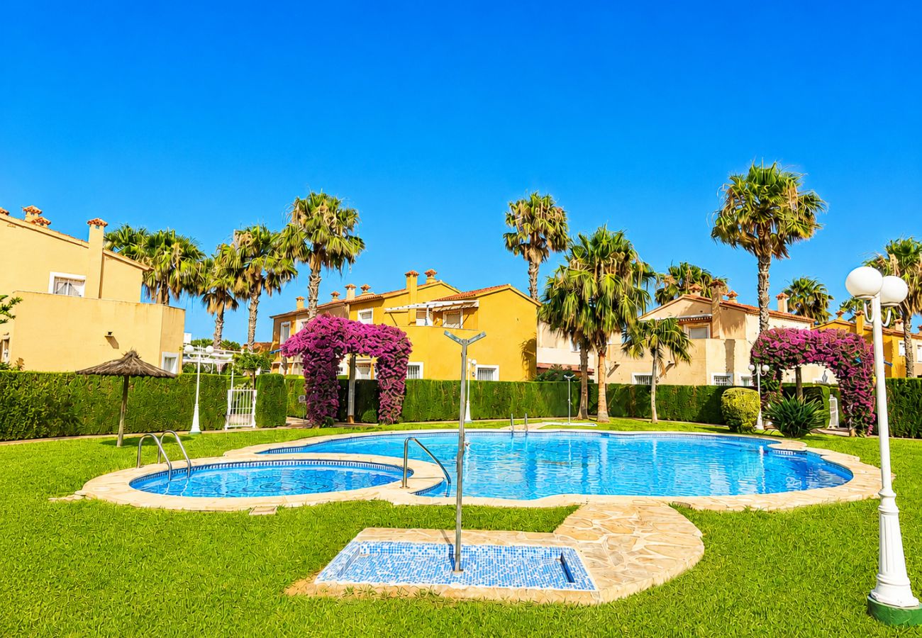 Terraced House in Oliva - Anacasa Malibu Beach Oliva Nova MET AD1440