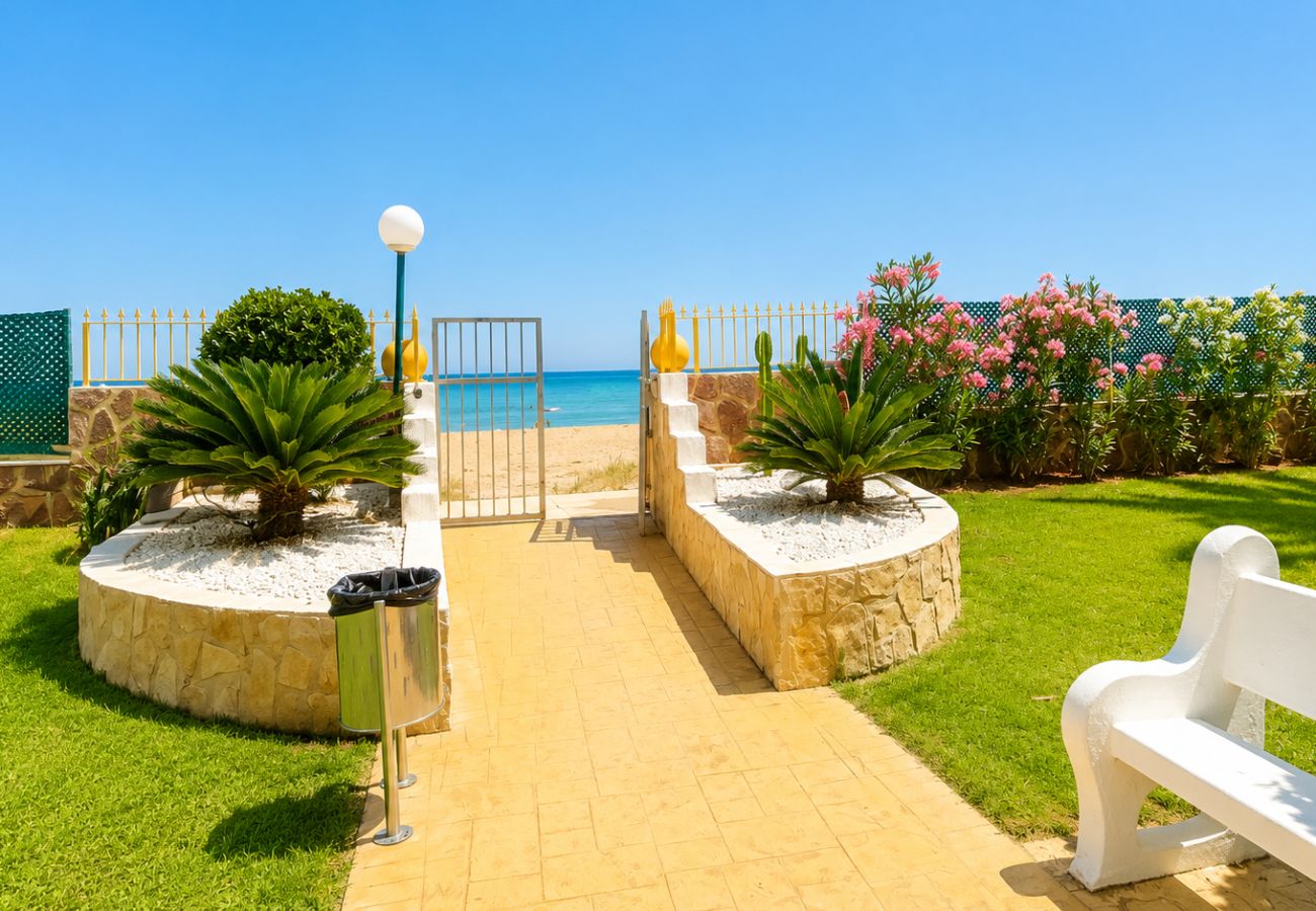 Apartment in Denia - Anacasa Holiday Beach les Marines AP2194