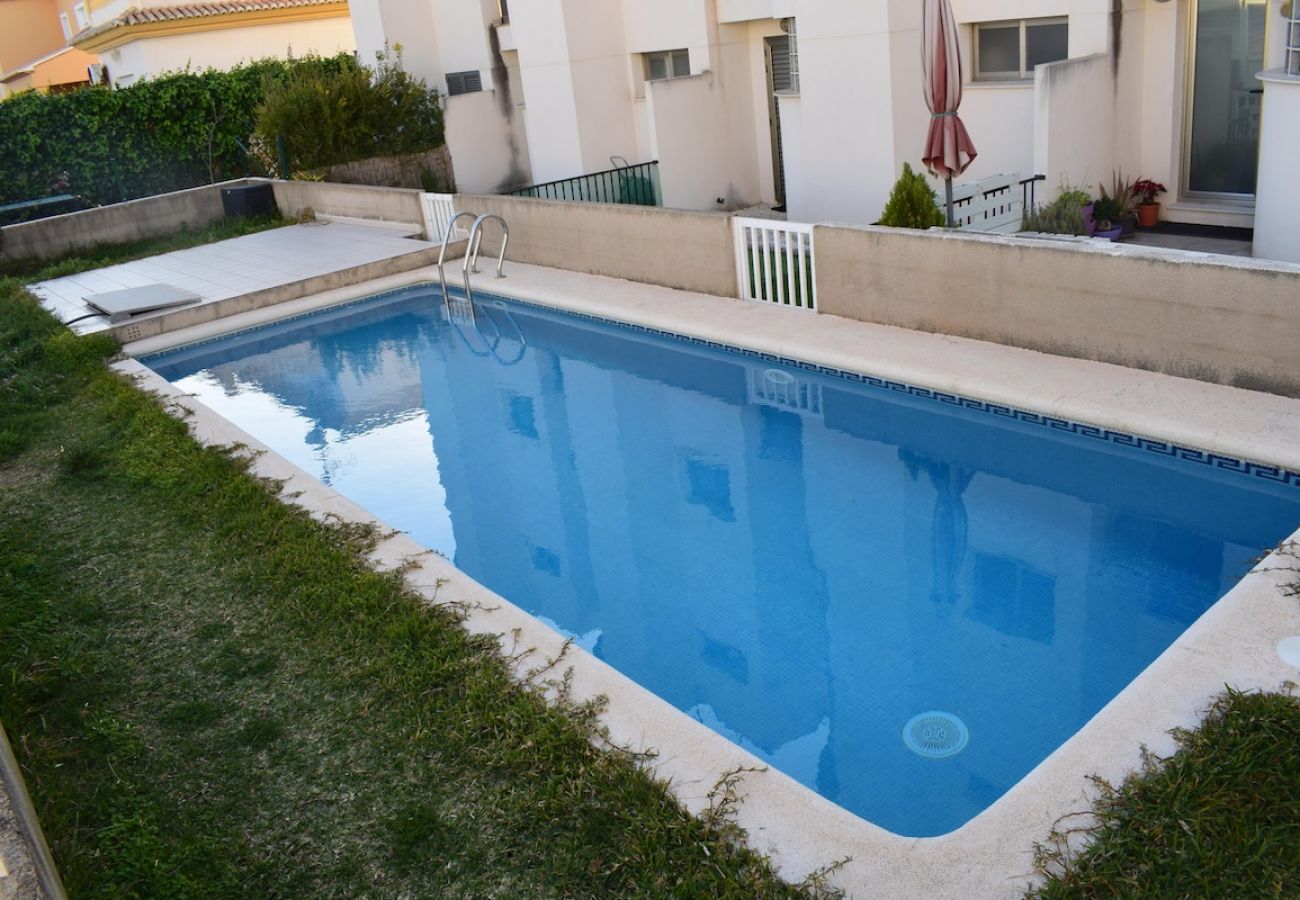 Maison mitoyenne à Oliva - Juliola Pau Pi AD2000 