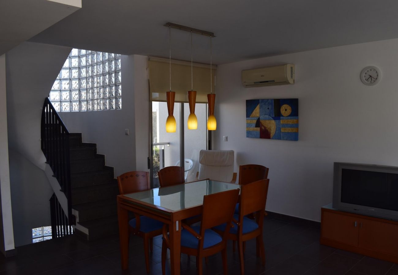 Maison mitoyenne à Oliva - Juliola Pau Pi AD2000 
