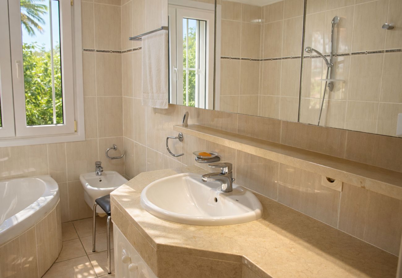 Villa à Oliva - Anacasa Murillo Oliva Nova Golf MET CH1600