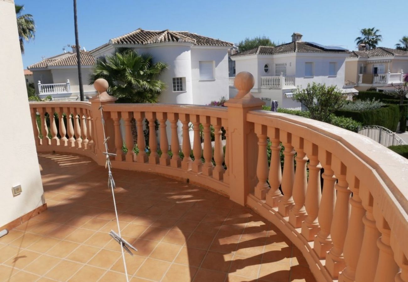 Chalet à Oliva - Anacasa Gaudi Oliva Nova CH1200