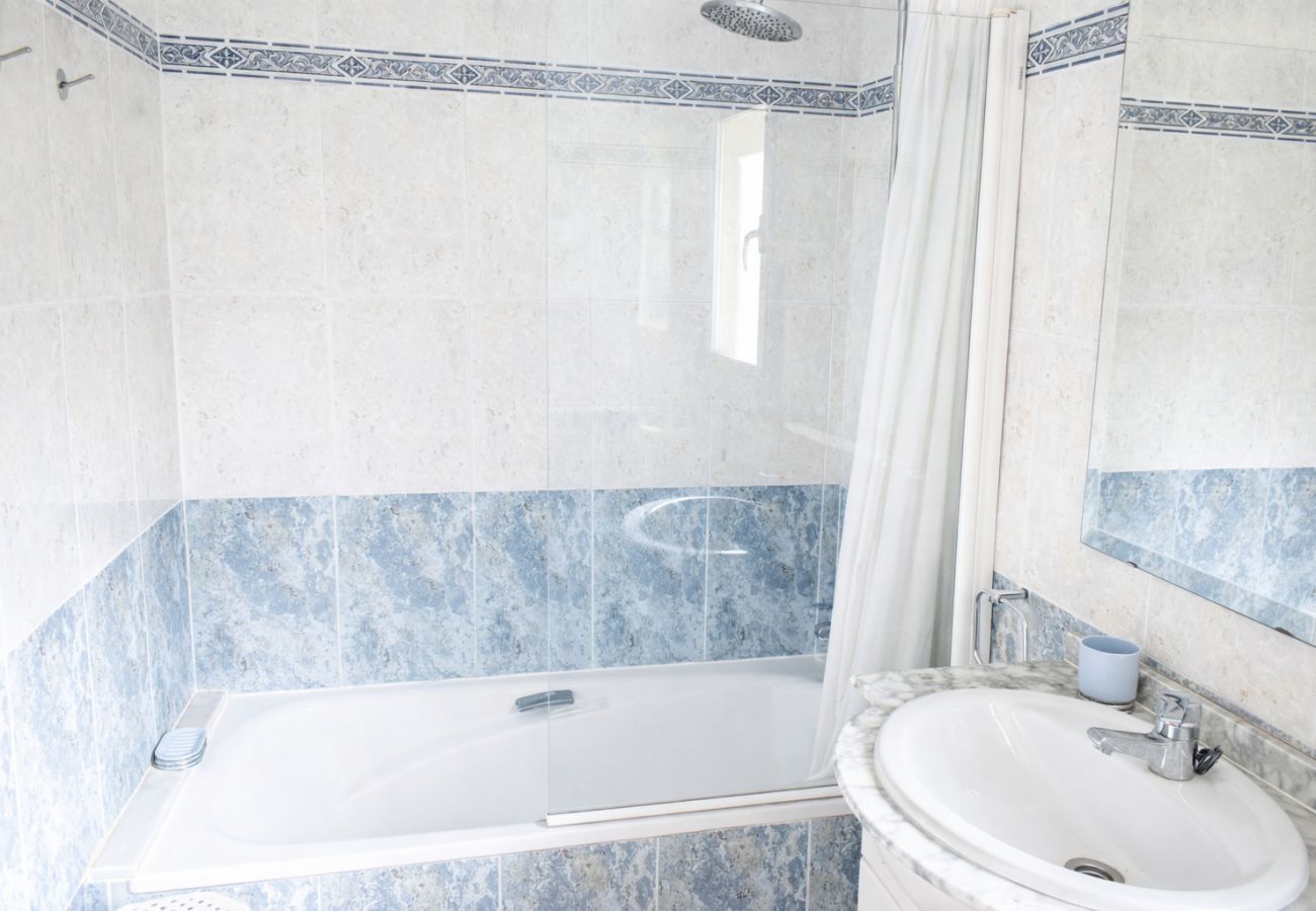 Chalet à Oliva - Anacasa Gaudi Oliva Nova CH1200