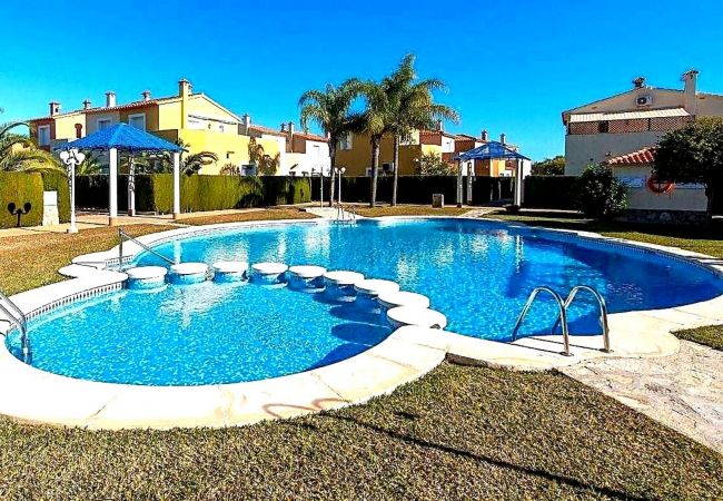 Maison mitoyenne à Oliva - Anacasa Malibu MET Oliva Nova AD1600