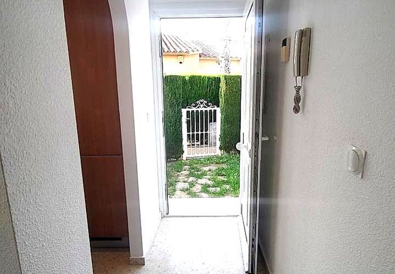 Maison mitoyenne à Oliva - Anacasa Malibu MET Oliva Nova AD1600