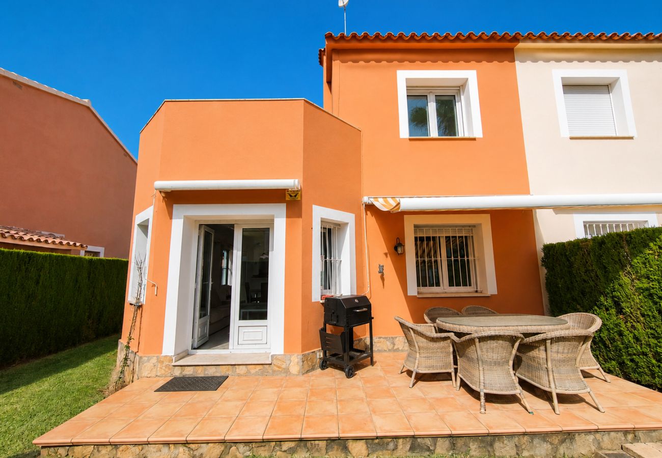 Maison mitoyenne à Oliva - Anacasa Malibu Beach Oliva Nova MET AD1440
